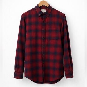 Club Monaco Slim Fit Plaid Flannel Shirt Medium Red Navy Button Down Cotton